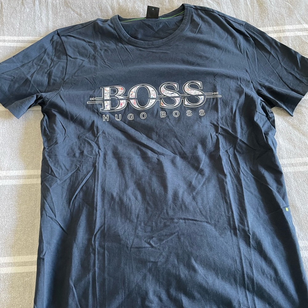 Hugo boss mens tshirt